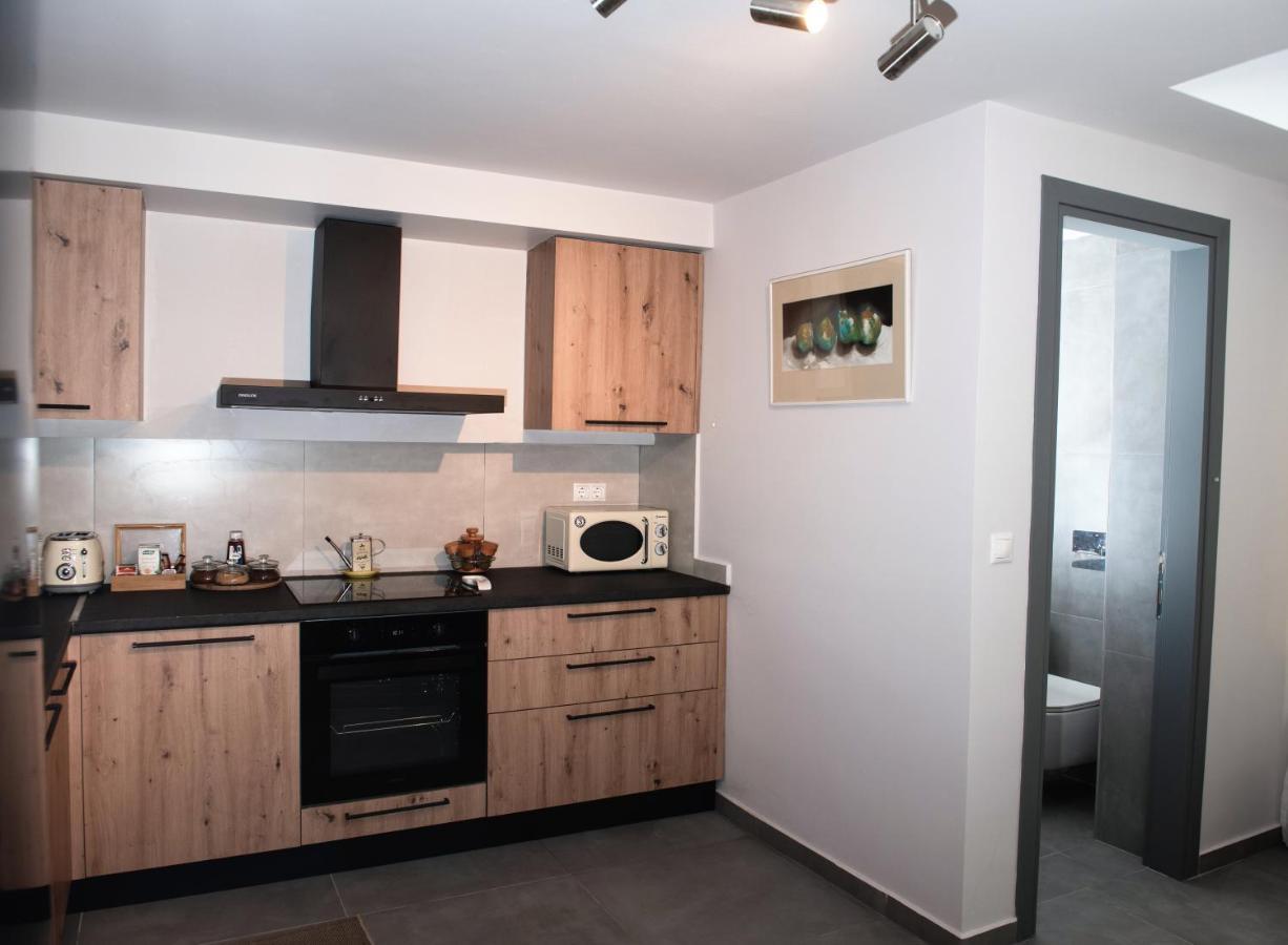 Aelia 110 Sq.M. Luxury Apartment 나플리오 외부 사진