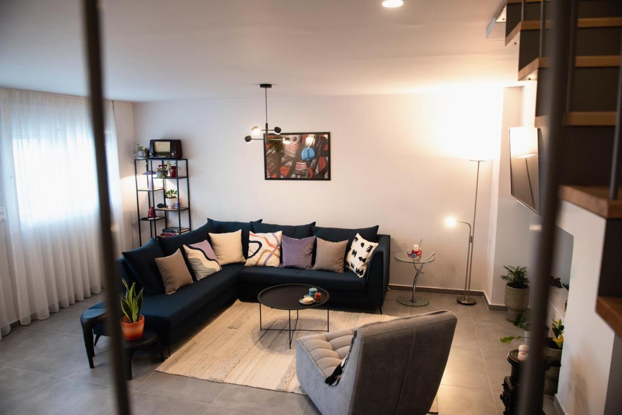 Aelia 110 Sq.M. Luxury Apartment 나플리오 외부 사진